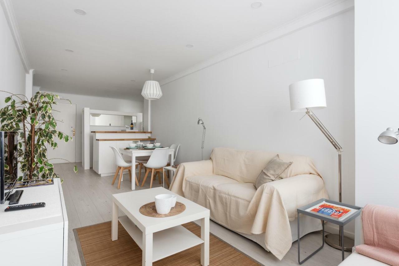 Light-Filled, Fully Renovated Apt Near Belem, By Timecooler Lissabon Exterior foto