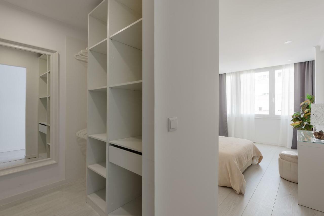 Light-Filled, Fully Renovated Apt Near Belem, By Timecooler Lissabon Exterior foto